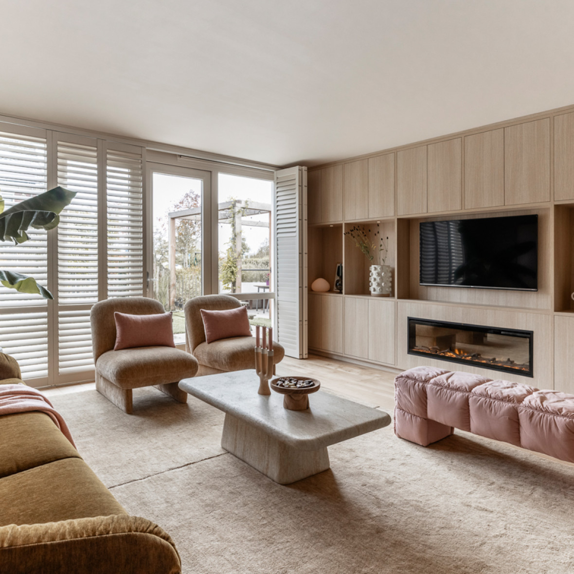 Project vtwonen Honselersdijk najaar 2025 - Shutters - Rails - 9001 Cream - LR (25)