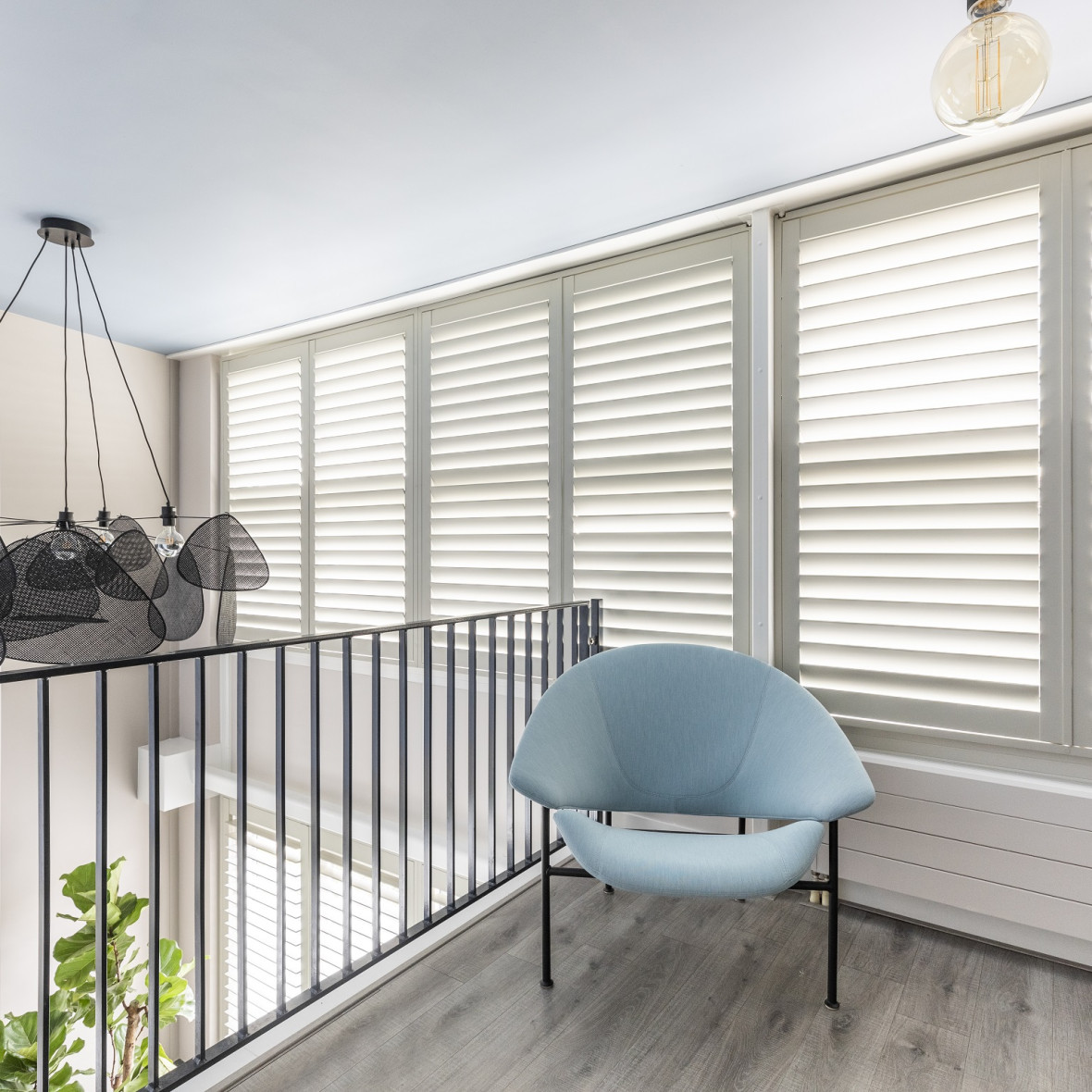 Shutter JASNO cream grey woonkamer Rhoon