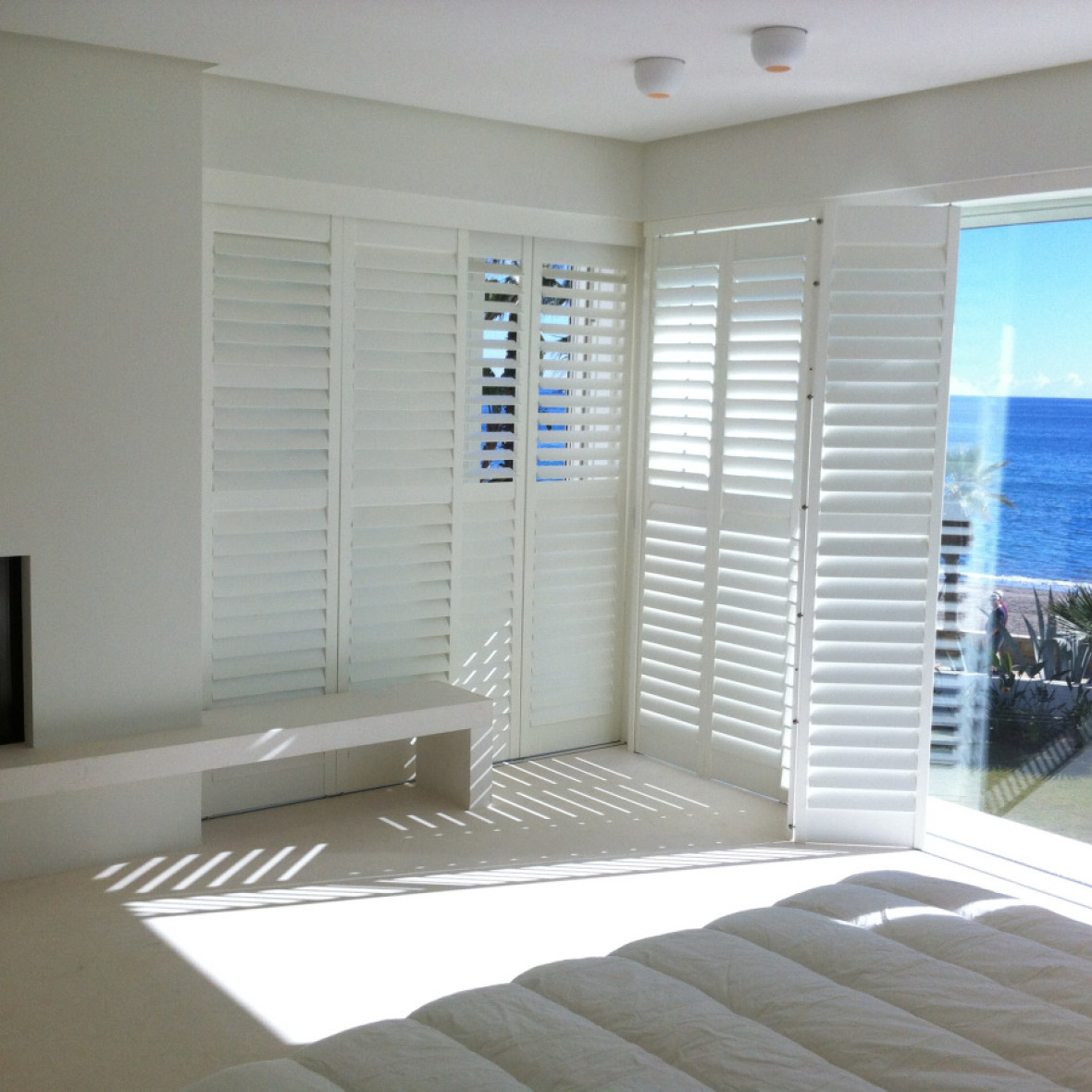 witte shuttes silentview glazen pui marbella spanje