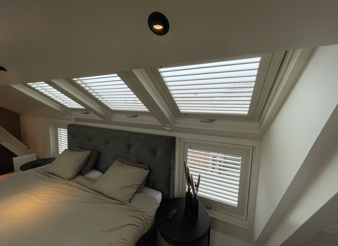 Zolder slaapkamer luxbox shutters